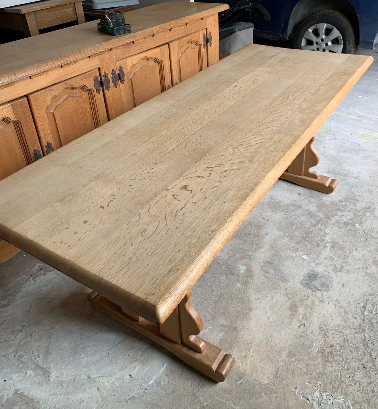 table à manger, Enlèvement
