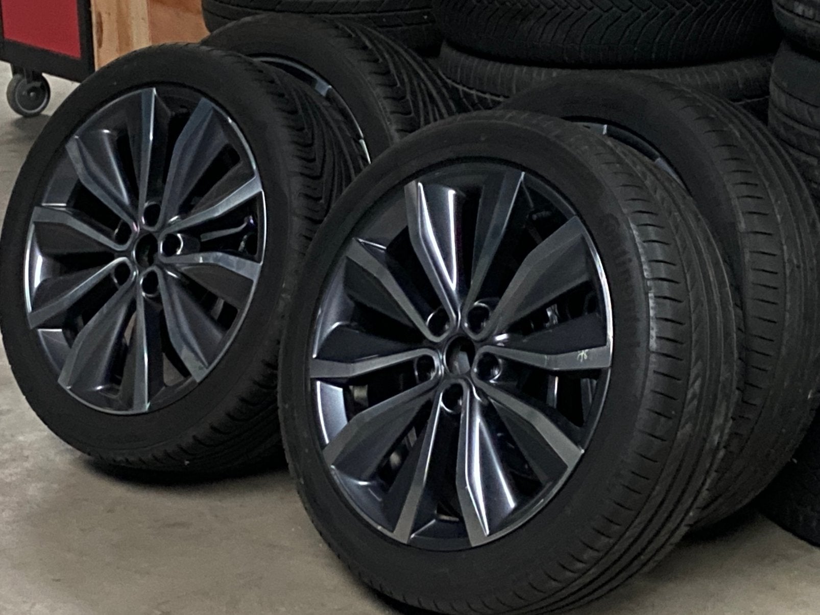 Jantes avec pneus d'été — Renault Kadjar — 5x114.3, Autos : Pièces & Accessoires, Pneus & Jantes, Véhicule de tourisme, Pneus été