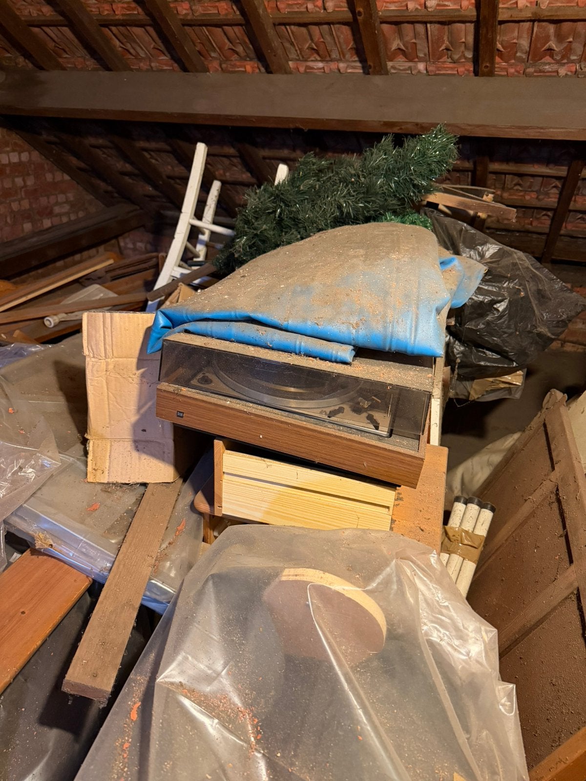 Procurez-vous des antiquités de toutes sortes, Enlèvement, Autres formes