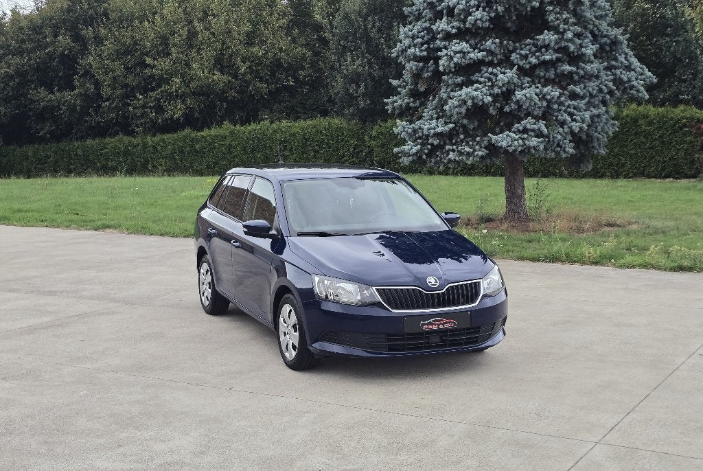 Skoda Fabia Break 1.0i Essence * Airco - Bluetooth * GAR 12M, Achat, Euro 6, Entreprise, Garantie prolongée