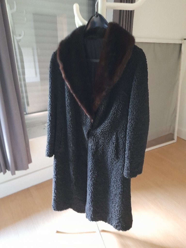 winterjas, Kleding | Dames, Jassen | Winter, Ophalen, Zo goed als nieuw, Maat 42/44 (L), Zwart