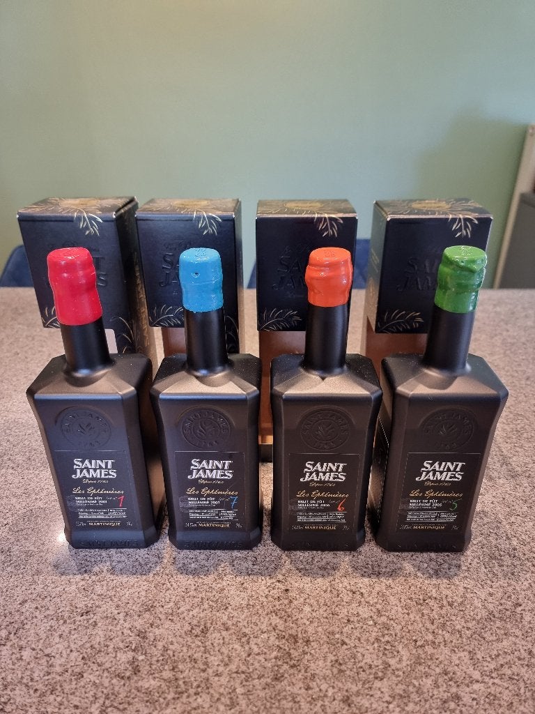 rhum saint james serie les ephemeres complete, Collections, Vins, Neuf, Autres régions, Enlèvement ou Envoi, Pleine