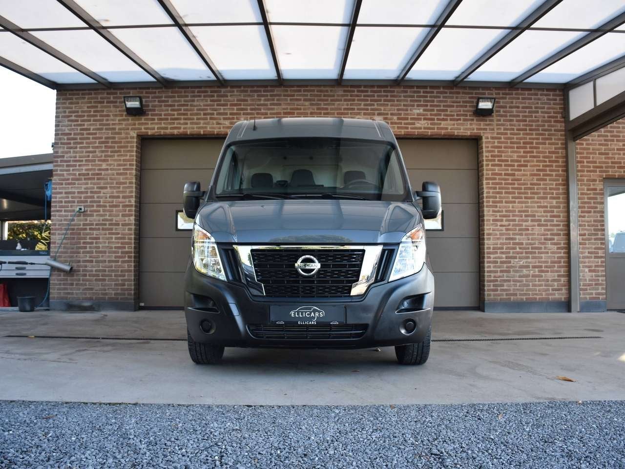 Nissan Interstar 2.3 DCI 33 L2H2 3 ZIT / CARPLAY / CAMERA /, 2299 cc, Bedrijf, 5 deurs, Zilver of Grijs
