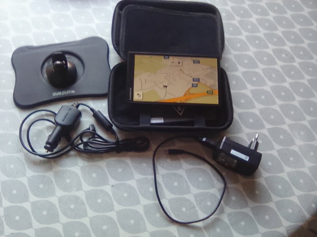 Gps, Enlèvement, Comme neuf
