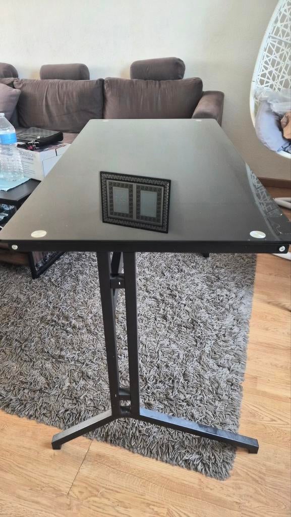 Zwarte glazen bureau, Computers en Software, Ophalen