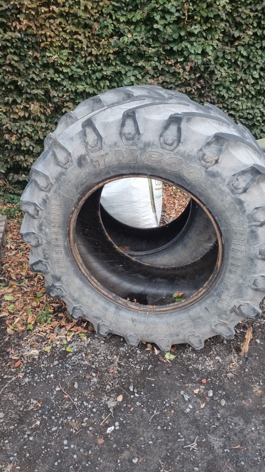 Trilleborg 540/65/30, Zakelijke goederen, Ophalen