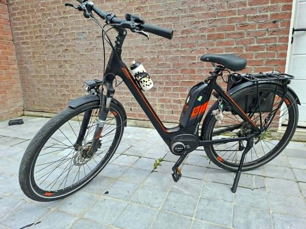 Elektrische Fiets Scoot  batterij heel goed, Fietsen en Brommers, Ophalen
