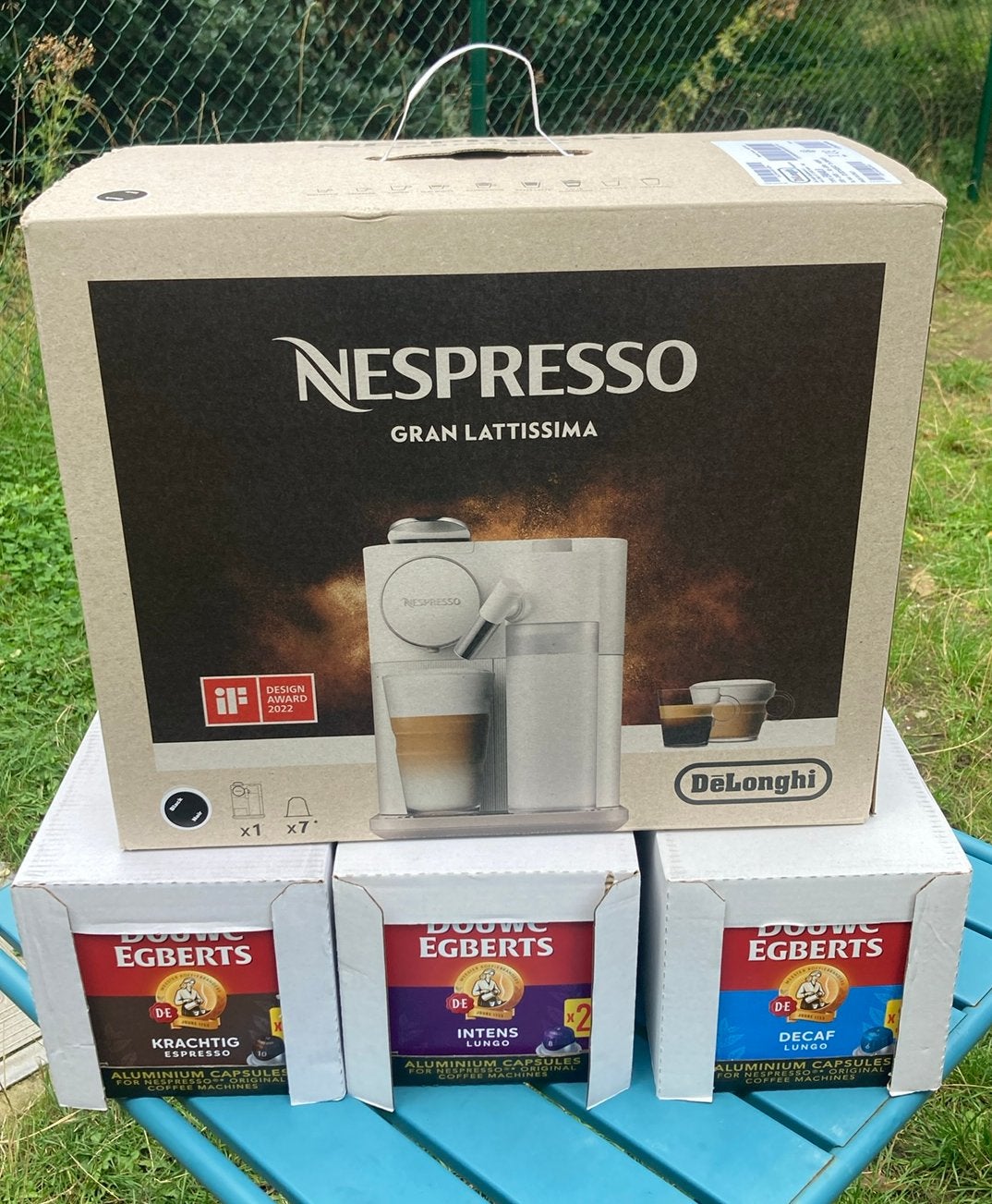 De’Longhi Gran Lattissima + 600 cups, Ophalen, Koffiepads en cups, Nieuw, Afneembaar waterreservoir