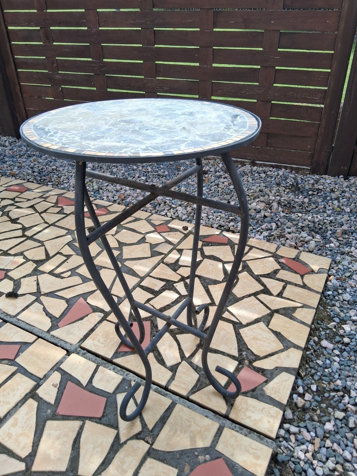 tuintafel met mozaiek, Ophalen, Gebruikt, Rond, Metaal