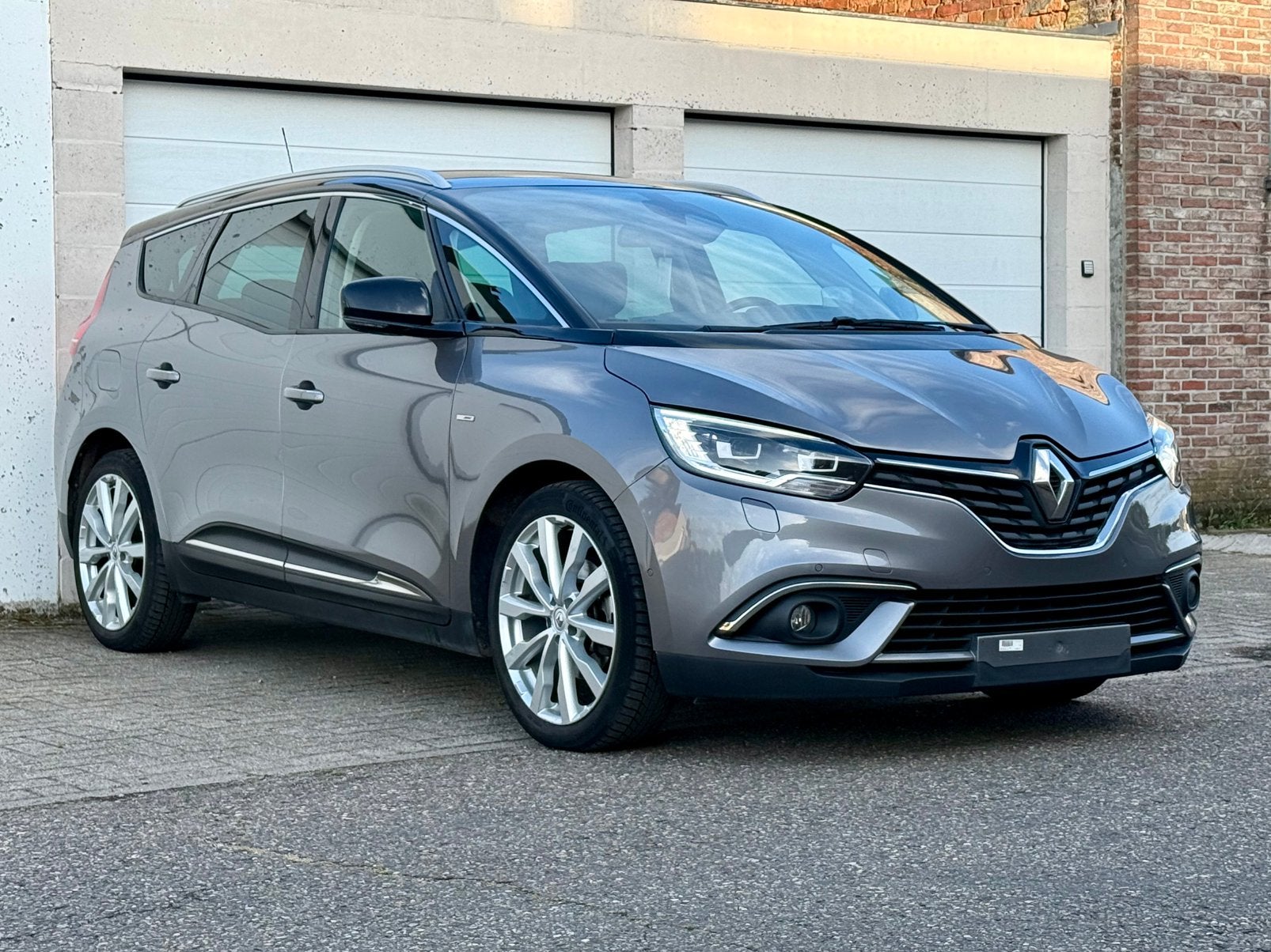 Renault Grand Scénic 1.5dCi Automaat Bose 7pl. Full Option, Autos, Renault, Achat, Euro 6, 7 places, 5 portes