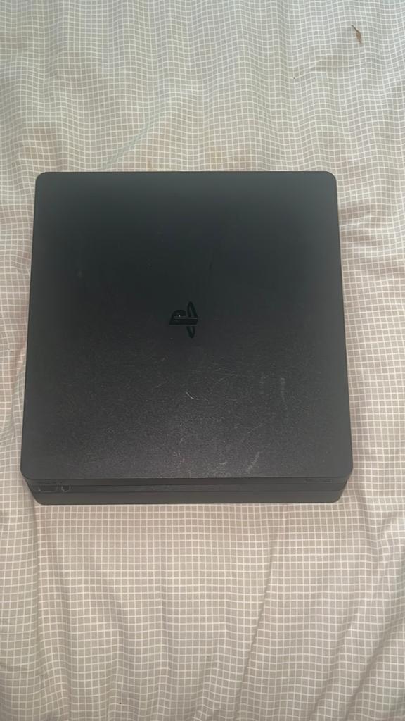 PS4 slime - 500gb, Games en Spelcomputers, Ophalen, Gebruikt