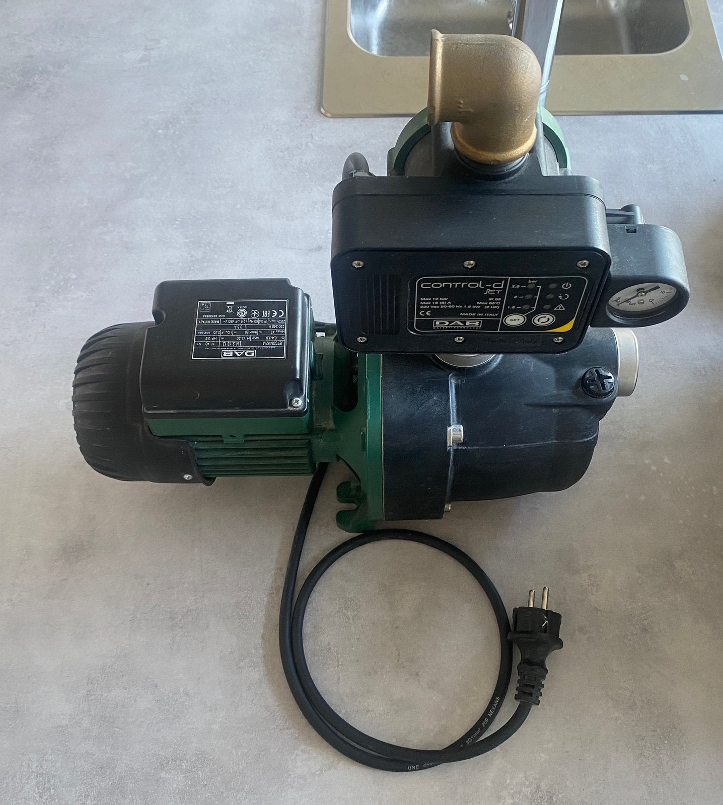 DAB Jetcom 82m hydrofoorpomp, Tuin en Terras, Waterpompen, Ophalen, Gebruikt, Elektrisch, Hydrofoorpomp