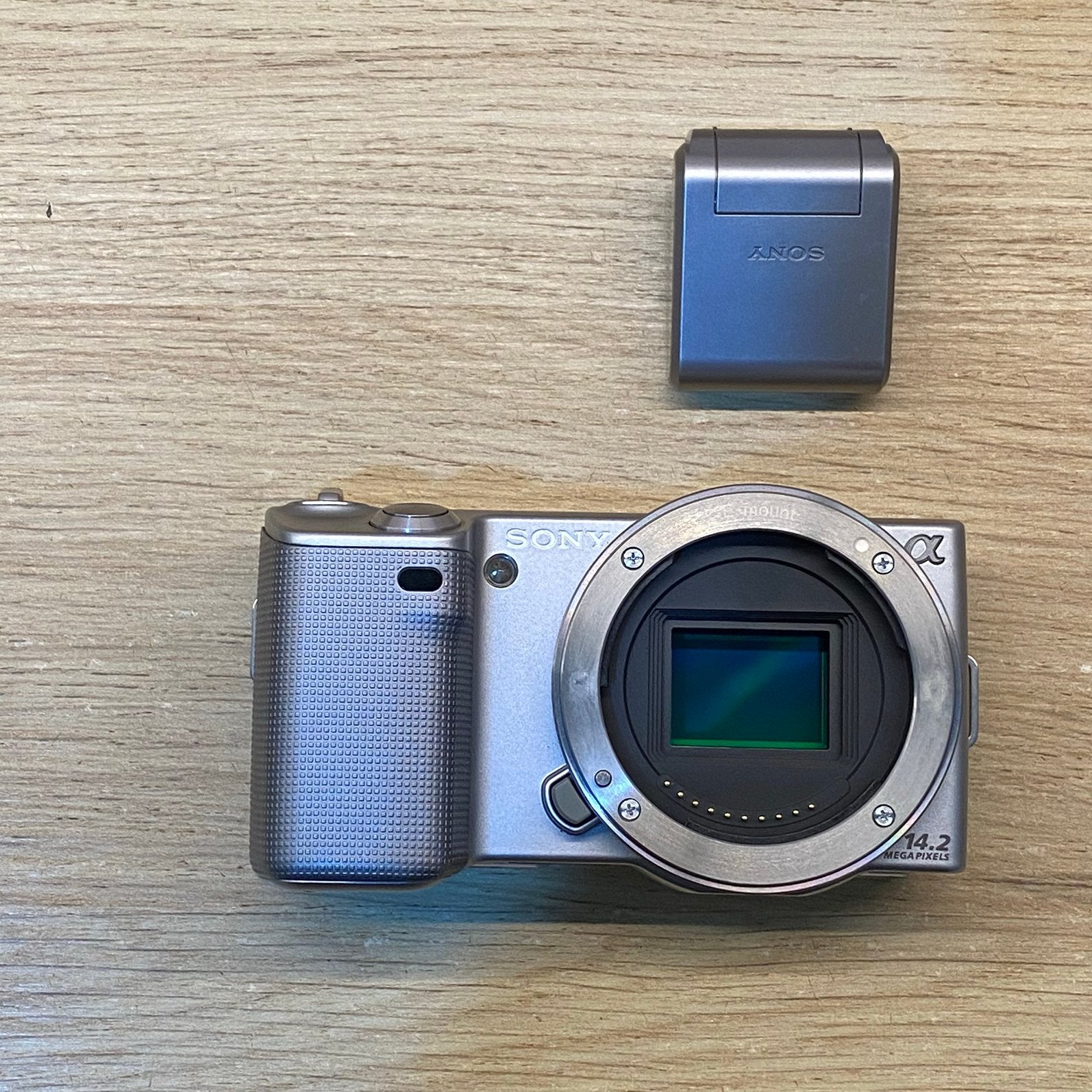 Sony Nex-5 behuizing + verwijderbare flitser, Ophalen of Verzenden
