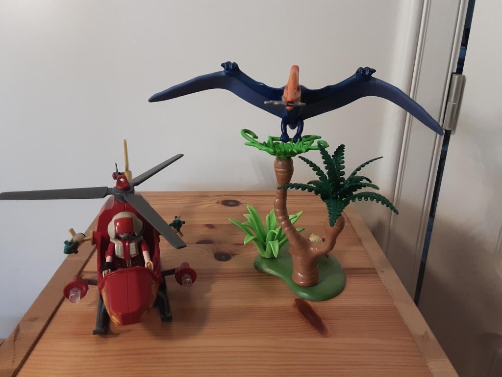 PLaymobil helikopter met dino - compleet, Kinderen en Baby's, Speelgoed | Playmobil, Zo goed als nieuw, Ophalen of Verzenden
