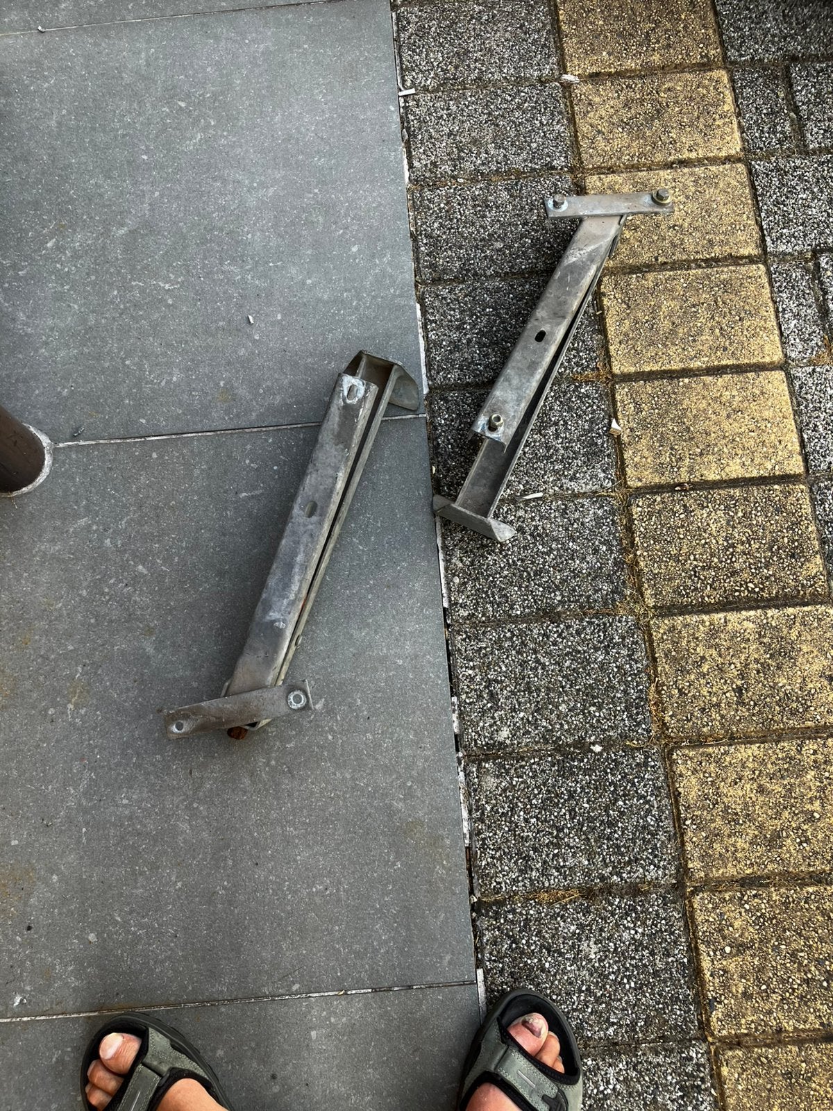 Uitdraaisteunen, Ophalen, Gebruikt