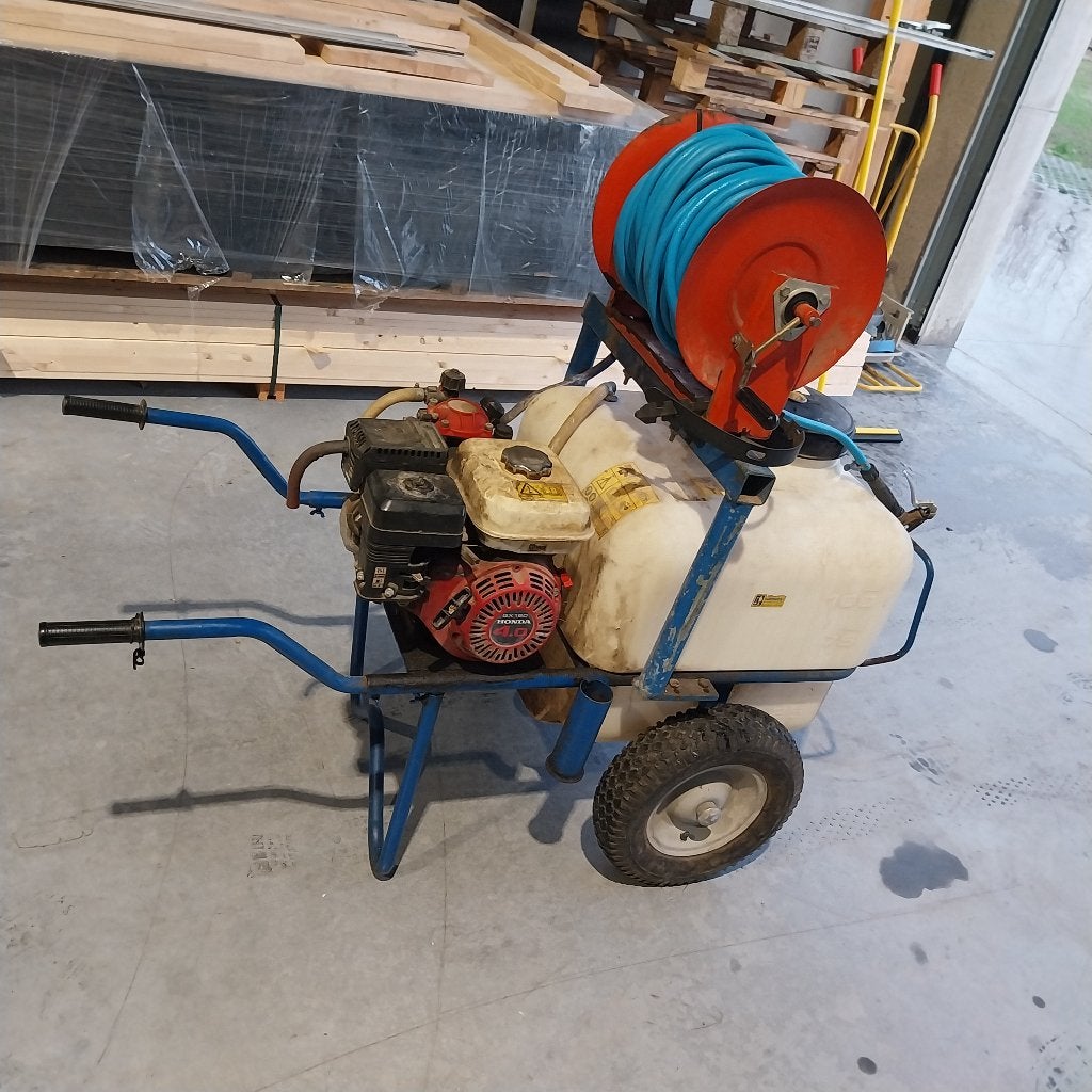 Sproeimachine Honda motor, Enlèvement