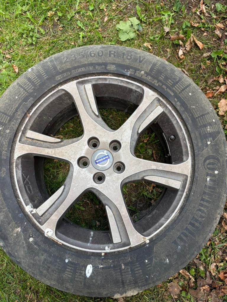 Roues Volvo XC60, Autos : Pièces & Accessoires, Pneus & Jantes, Enlèvement, Pneus été