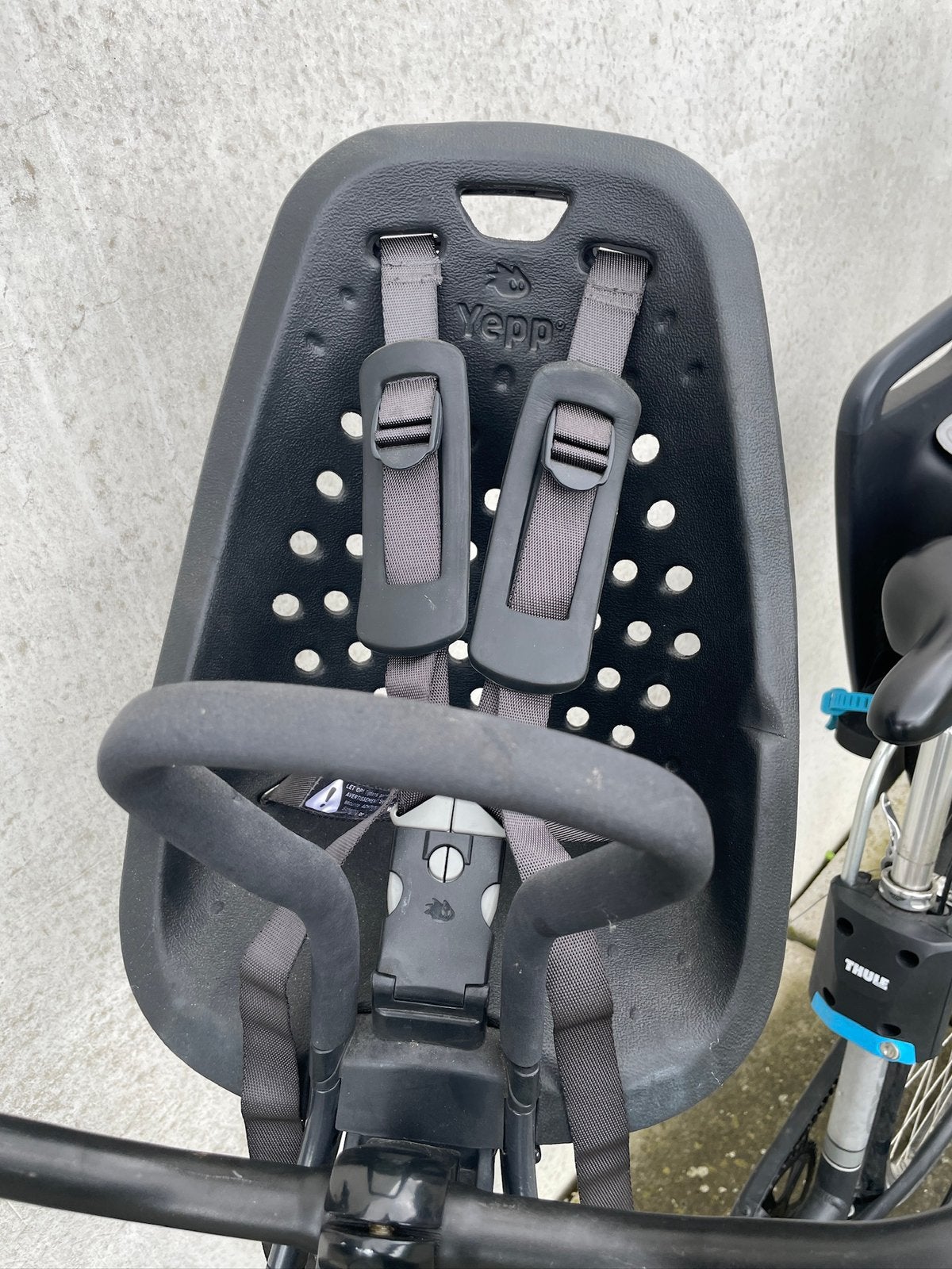 Yepp fietsstoel voor op stuur, Ophalen, Zo goed als nieuw