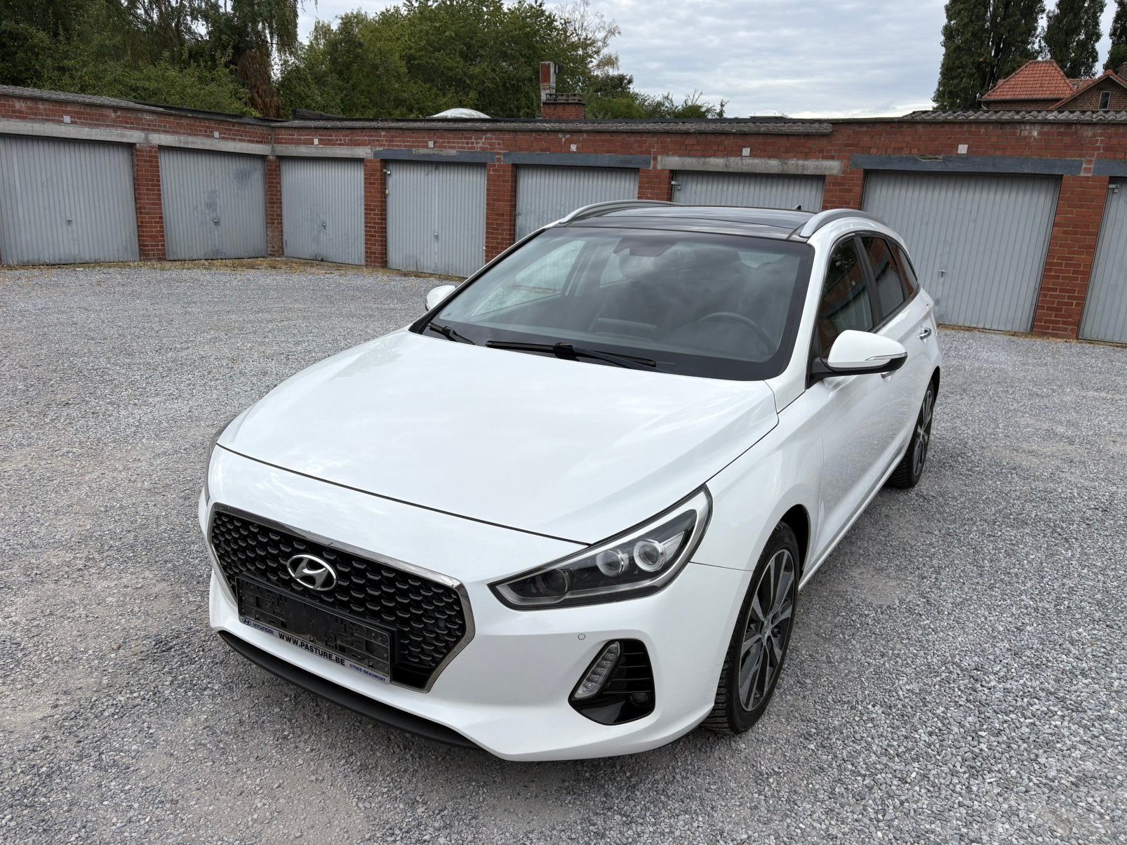 Hyundai i30 1,6 diesel 2017 avec 212326 km , EURO 6b, co2 99, Autos, Achat, Euro 6, Boîte manuelle, Noir