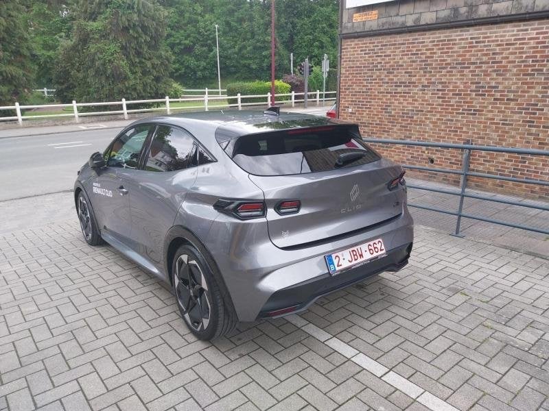 Renault Clio VI Techno, Automaat, Hybride Elektrisch/Benzine, Zilver of Grijs, Clio