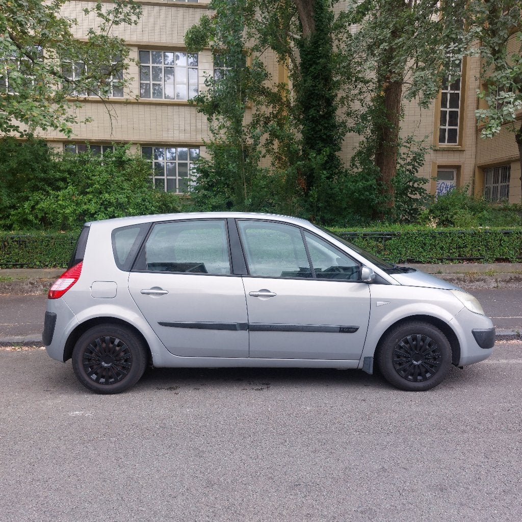 Renault scenic 1.6 essence euro 4 Airco, Achat, Carnet d'entretien, Air conditionné, Automatique