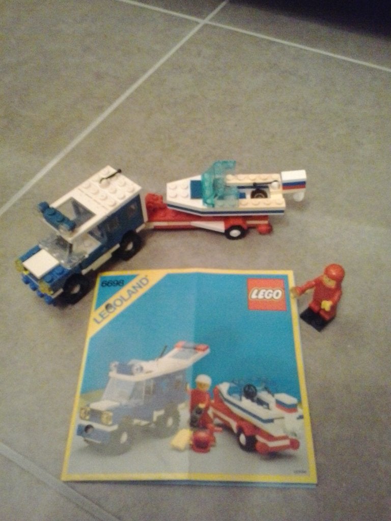 Lego City - RV with Speedboat (6698), City, Enlèvement ou Envoi, Lego, Utilisé