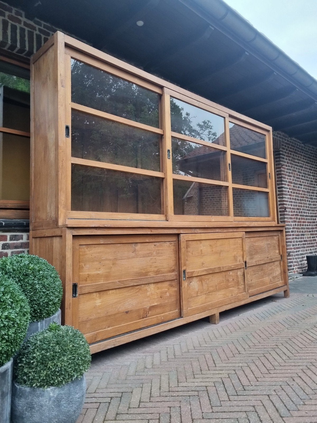 Teak vitrinekast/buffetkast  art.138/26, Teck, 25 à 50 cm, Avec tablette(s), 200 cm ou plus
