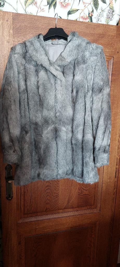 Grijze pelsmantel van geitenpels, Kleding | Dames, Grijs, Gedragen, Ophalen, ANDERE