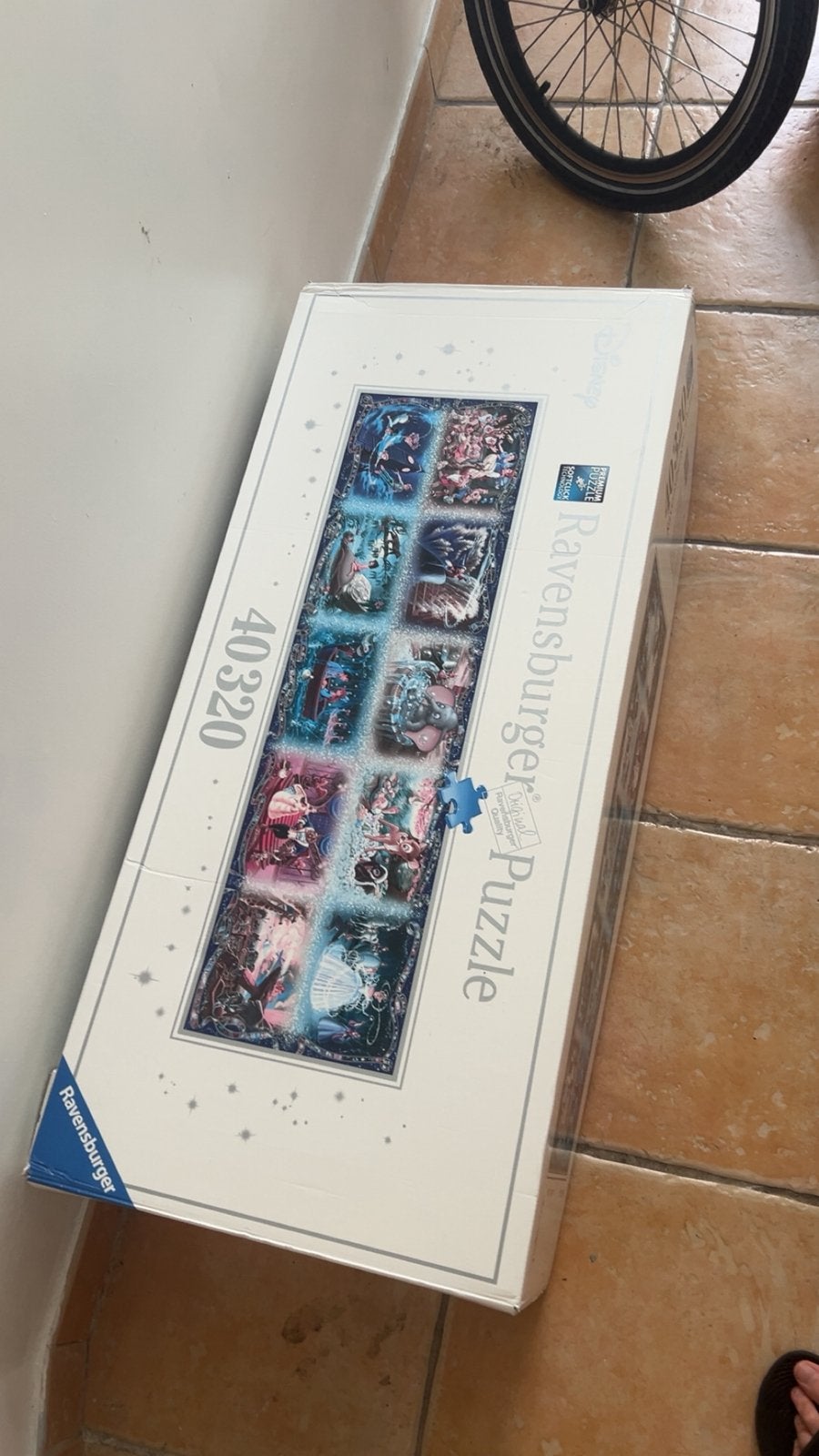 Dinsey puzzel 40320 stukken, Hobby en Vrije tijd, Denksport en Puzzels, Ophalen, Meer dan 1500 stukjes, Zo goed als nieuw, Legpuzzel