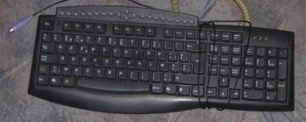 CLAVIER FCC - AZERTY, Informatique & Logiciels, Enlèvement ou Envoi, FCC, Azerty, Utilisé