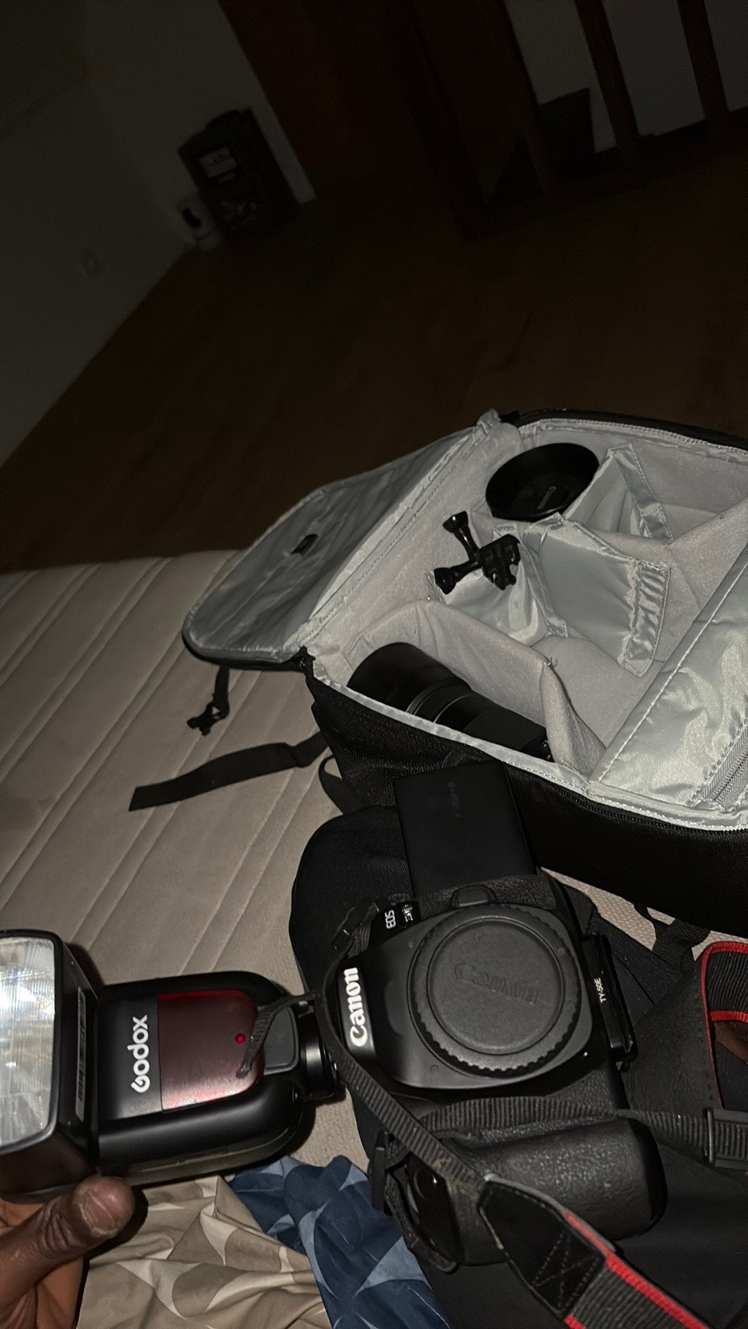 Canon 80D +Canon lens EFS 55-250mm +ultrasonic canon 50mm, TV, Hi-fi & Vidéo, Enlèvement, Comme neuf, Chargeur, Canon