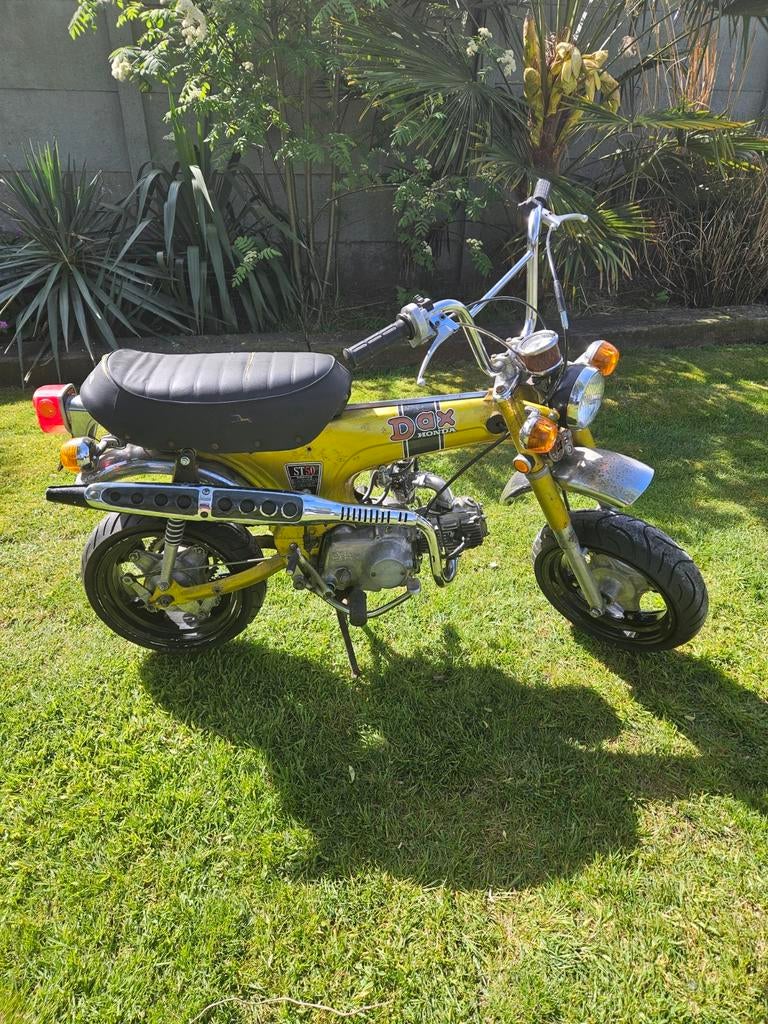 Honda dax 50cc, Fietsen en Brommers, Ophalen