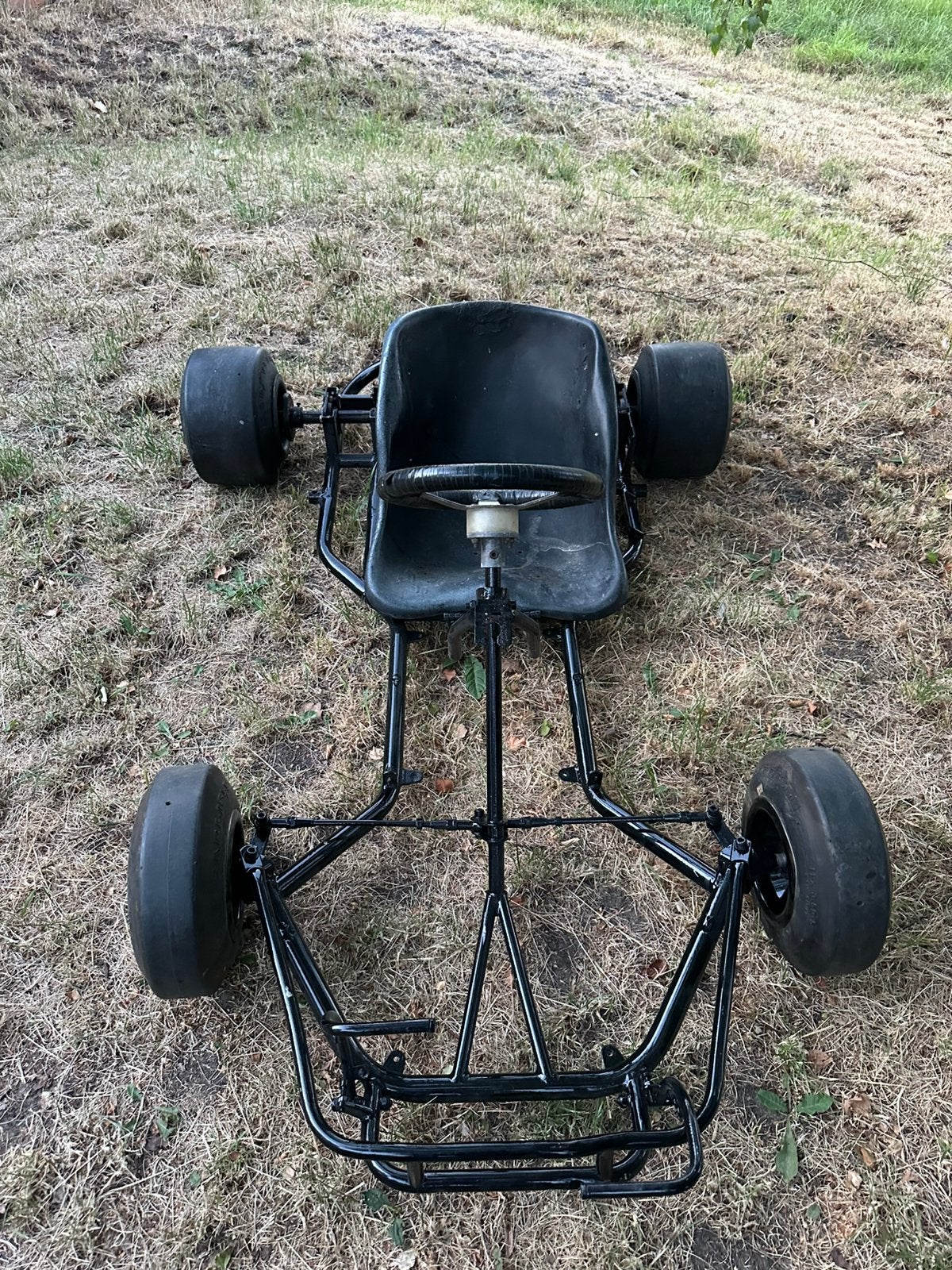 Birel Kart frame, Sports & Fitness, Karting, Enlèvement, Utilisé, Pièces Kart