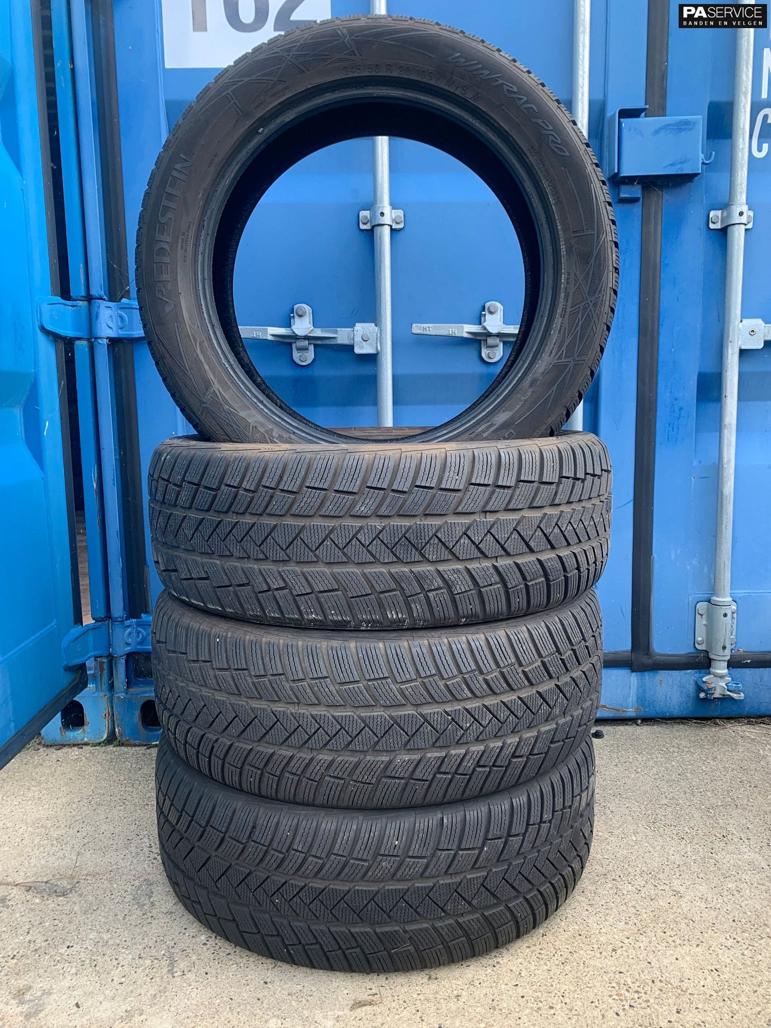 4x Vredestein 245 50 20 Winterbanden met 6.8 en 6.5 mm, Autos : Pièces & Accessoires, -, Utilisé, -, Jante(s)