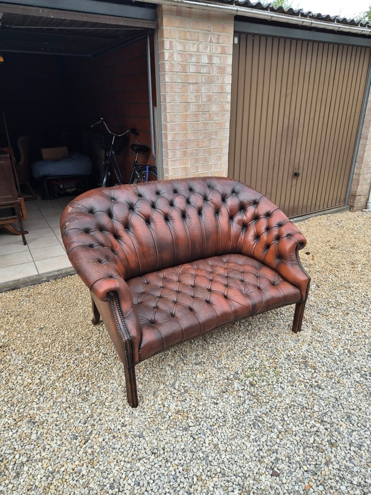 Unieke Chesterfield Hampton Loveseat (Antiek Bruin), Ophalen