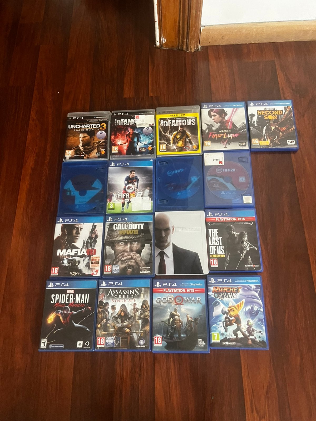 Jeux ps4 est ps3 compatible ps5, Consoles de jeu & Jeux vidéo, Enlèvement, Comme neuf