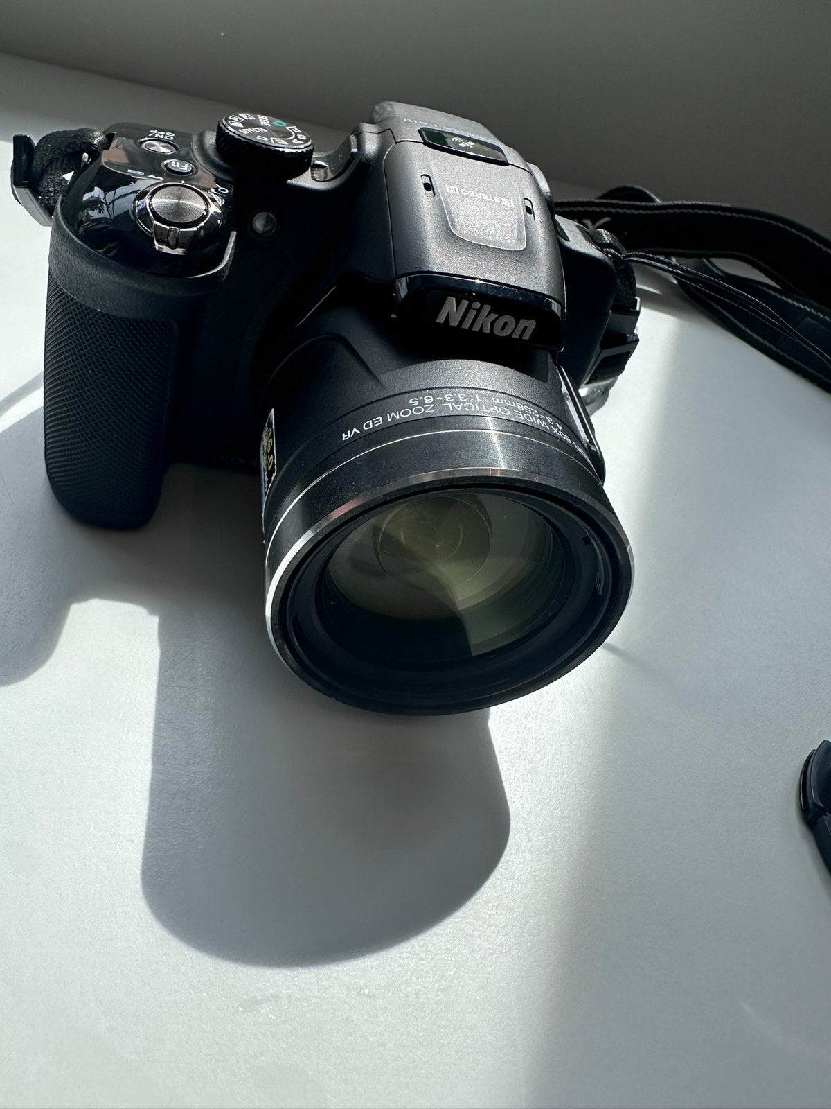 Nikon Coolpix P610 superzoom – 60x optische zoom – met tas, Appareil photo bridge, Enlèvement ou Envoi, Stabilisation d'image