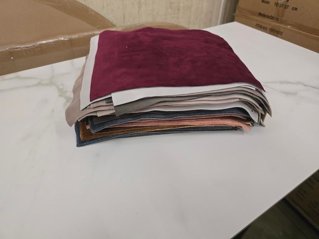 65 lapjes stof velvet 30x25cm, Hobby en Vrije tijd, Ophalen