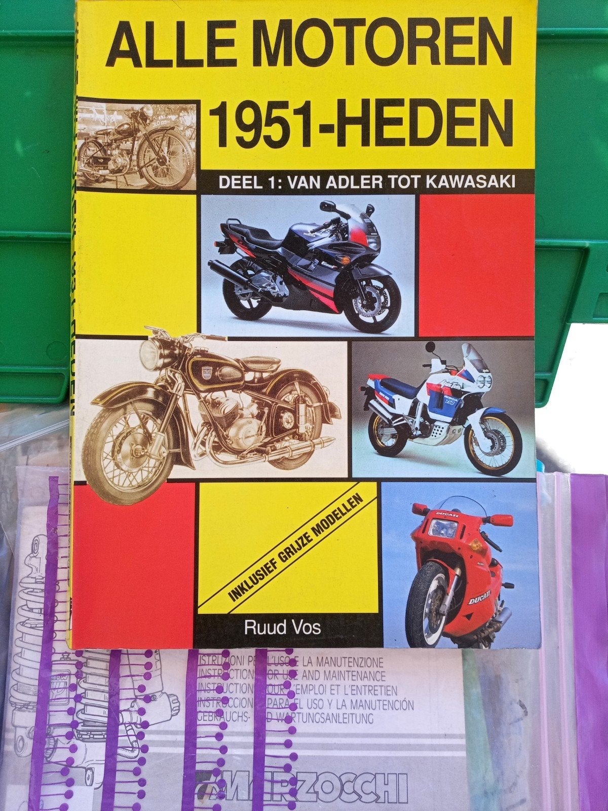 R. Vos - 1 Van Adler tot Kawasaki, Ophalen of Verzenden, R. Vos