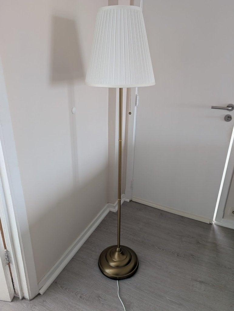 Staande lamp IKEA in zeer goede staat., Ophalen, Zo goed als nieuw, Ikea, 100 tot 150 cm