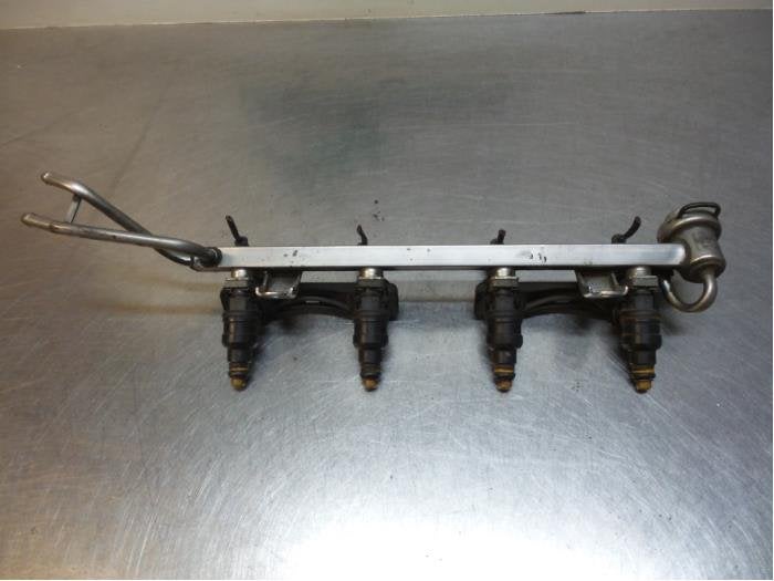 Système d'injection d'un Volkswagen Golf (Golf 97-), Autos : Pièces & Accessoires, Volkswagen, -, 3 mois de garantie, Utilisé