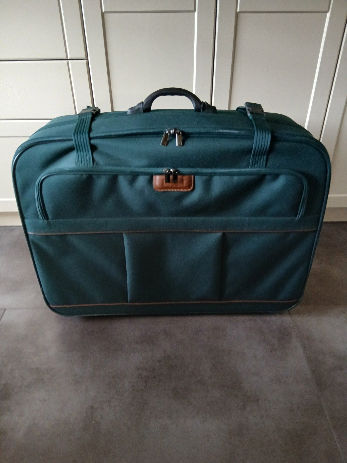 nieuwe grote reiskoffer, Handtassen en Accessoires, Koffers, Ophalen