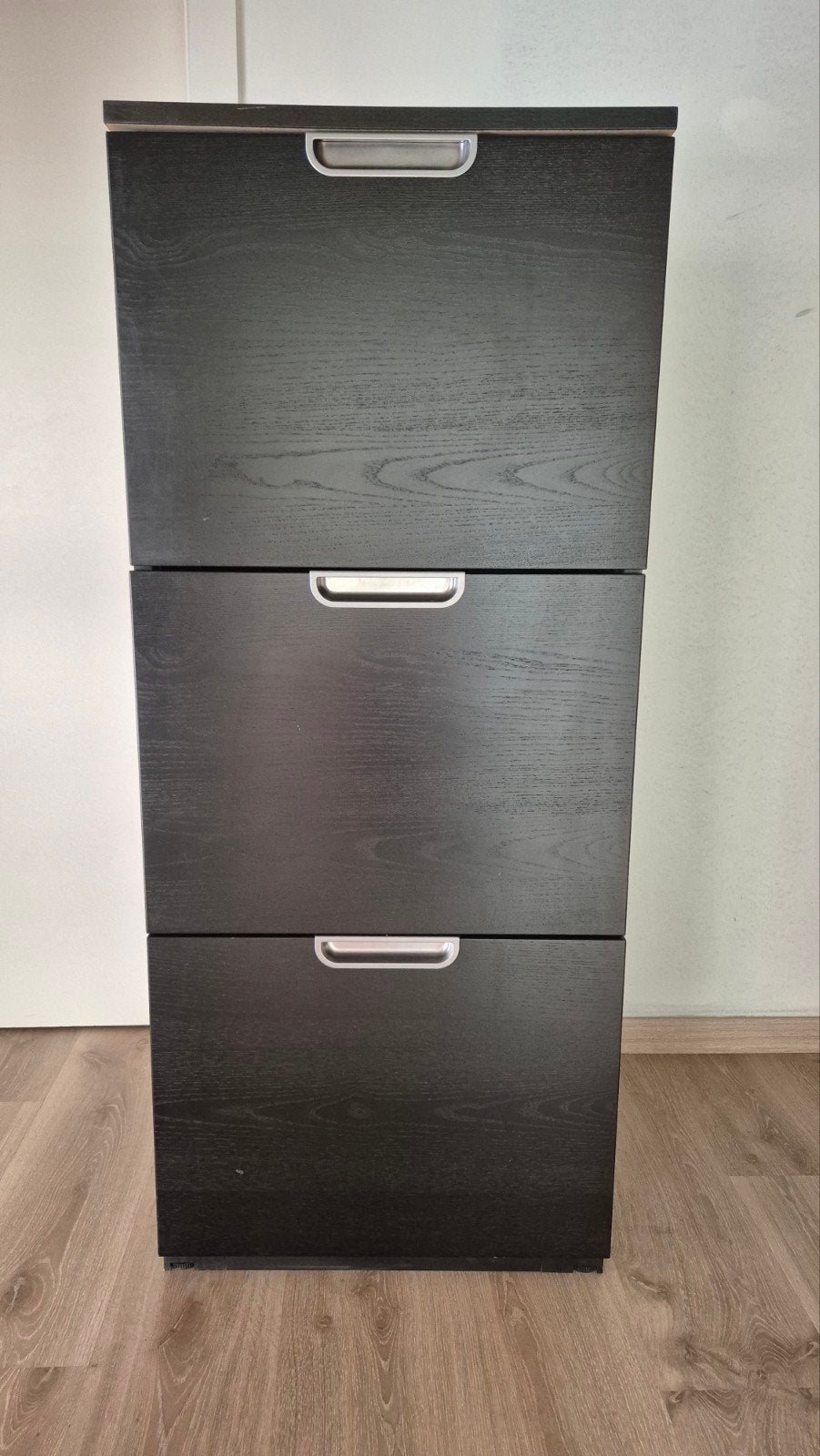 Ikea GALANT armoire à dossiers, avec code, Maison & Meubles, Armoires | Armoires à porte coulissante & Armoires à archives, Comme neuf