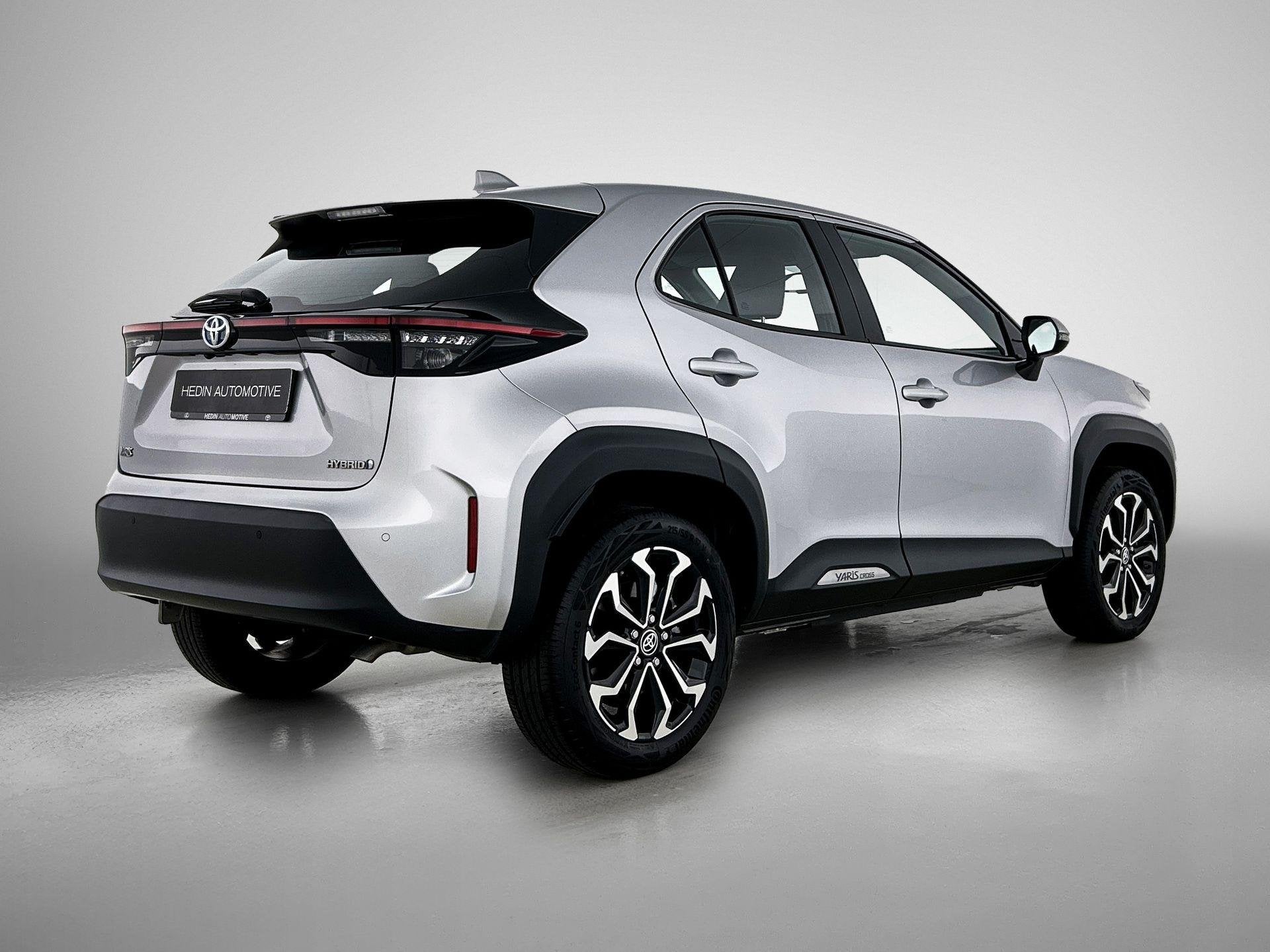 Toyota Yaris Cross 1.5 Hybrid Dynamic Plus | Achteruitrijcam, Autos, Achat, 750 kg, Entreprise, 116 ch