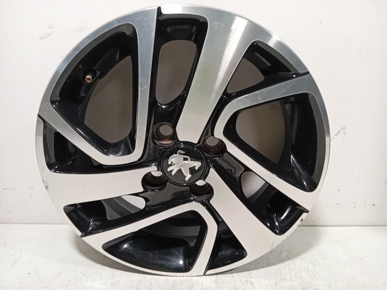 Velg Peugeot 108, Auto-onderdelen, Banden en Velgen, Onderdelen@venauto.nl, Van der Ven Autorecycling B.V., Gebruikt, 15 inch