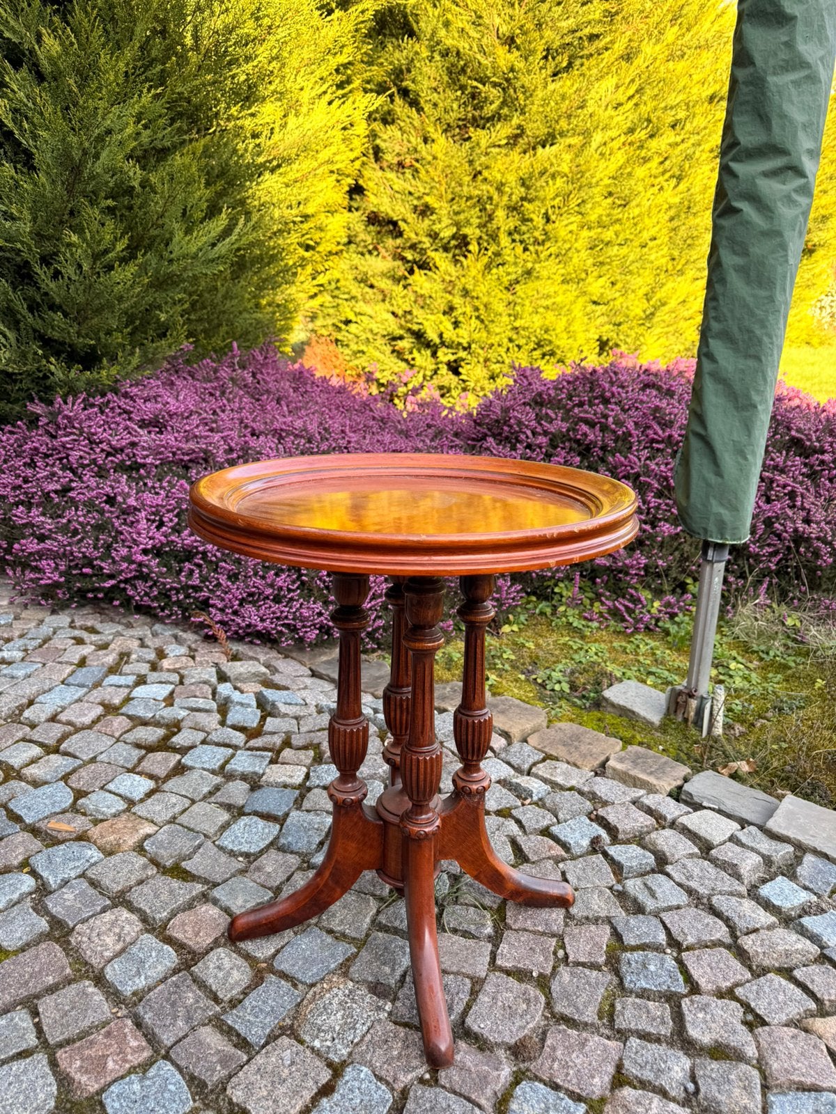 Table d’appoint, Enlèvement, Utilisé