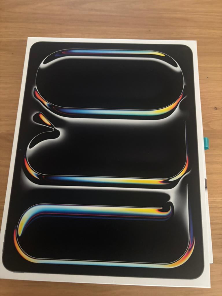 Apple IPad Pro 13´´ M4 WIFI 256 GB, 13 inch of meer, Overige kleuren, Ophalen of Verzenden, Zo goed als nieuw