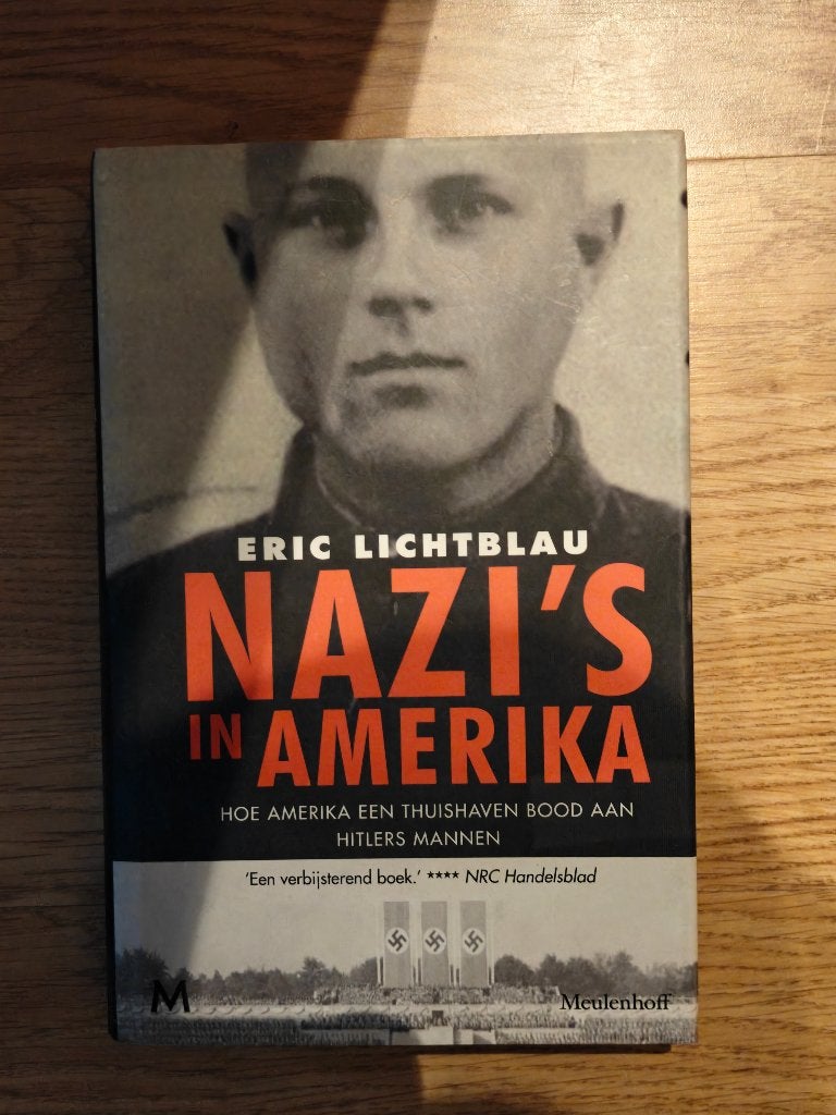 Boek - Nazi's in Amerika (NL), Boeken, Oorlog en Militair, Eric Lichtblau, Zo goed als nieuw, Algemeen, Ophalen