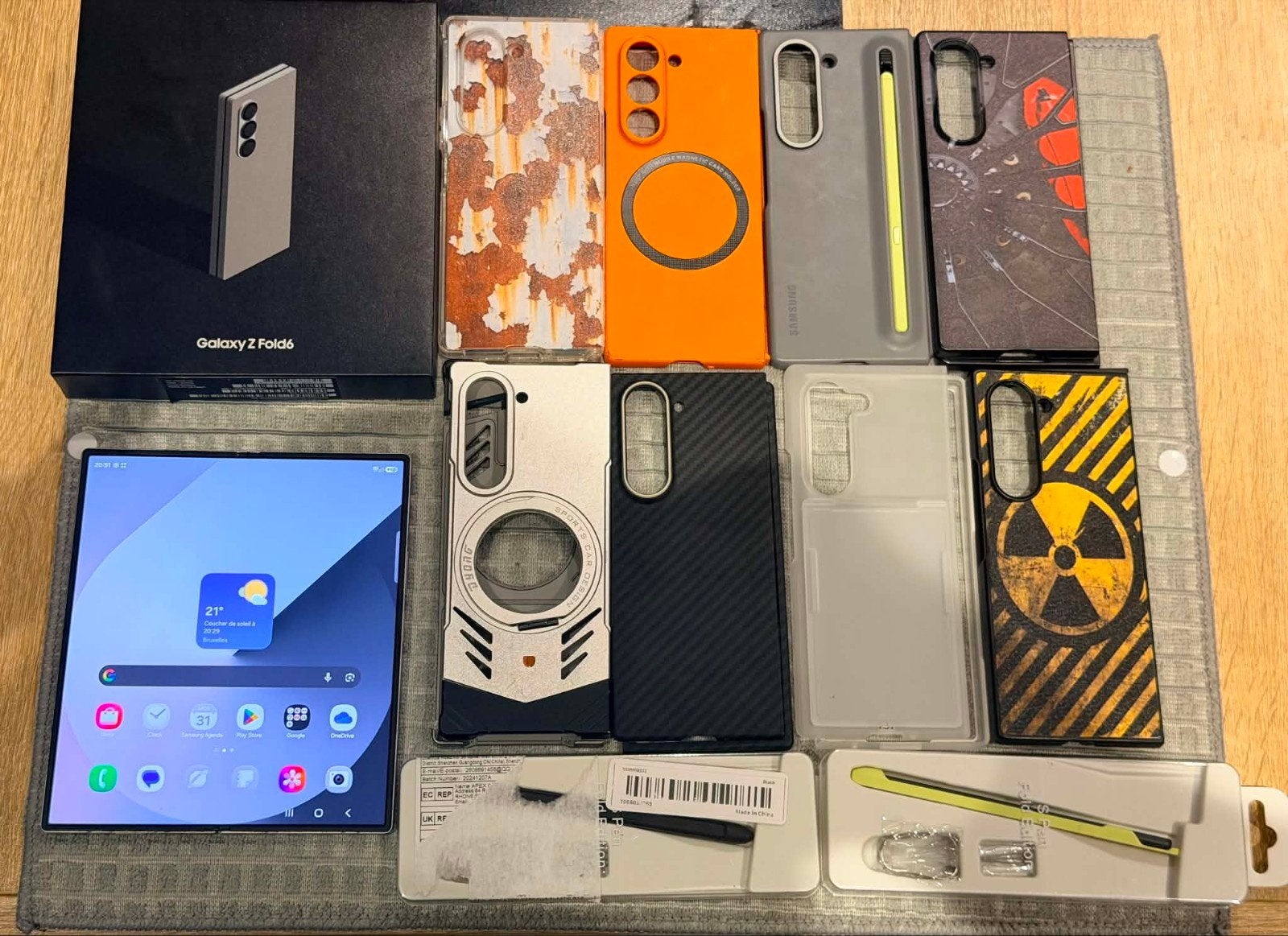 Echange Zfold 6 256go  sous garantie, Télécoms, Téléphonie mobile | Samsung, 10 mégapixels ou plus, Comme neuf, Enlèvement, Sans abonnement