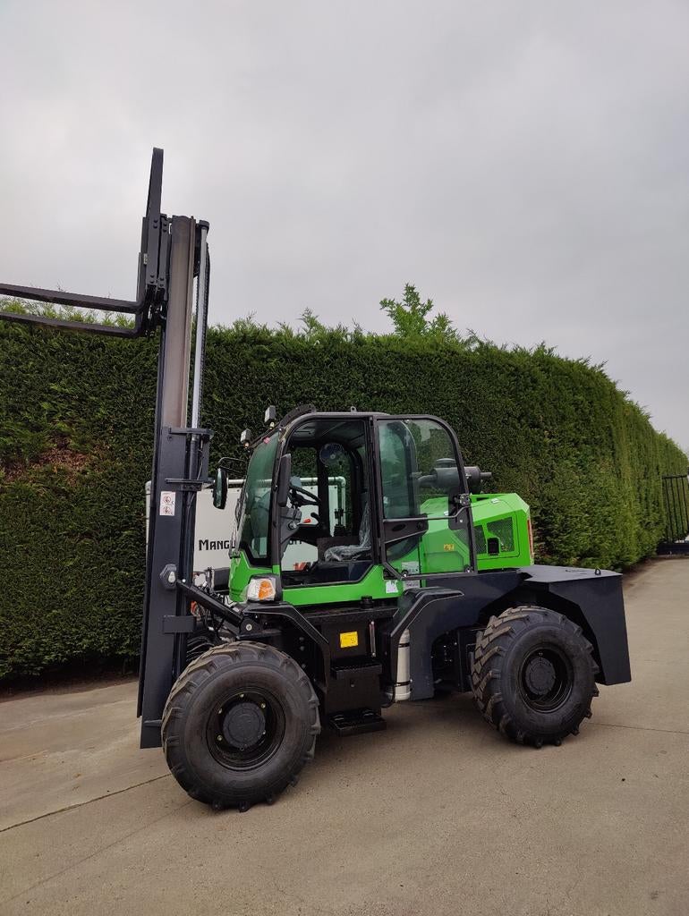 Heftruck ruwterrein nieuw met sideshift vorkversteller, Ophalen